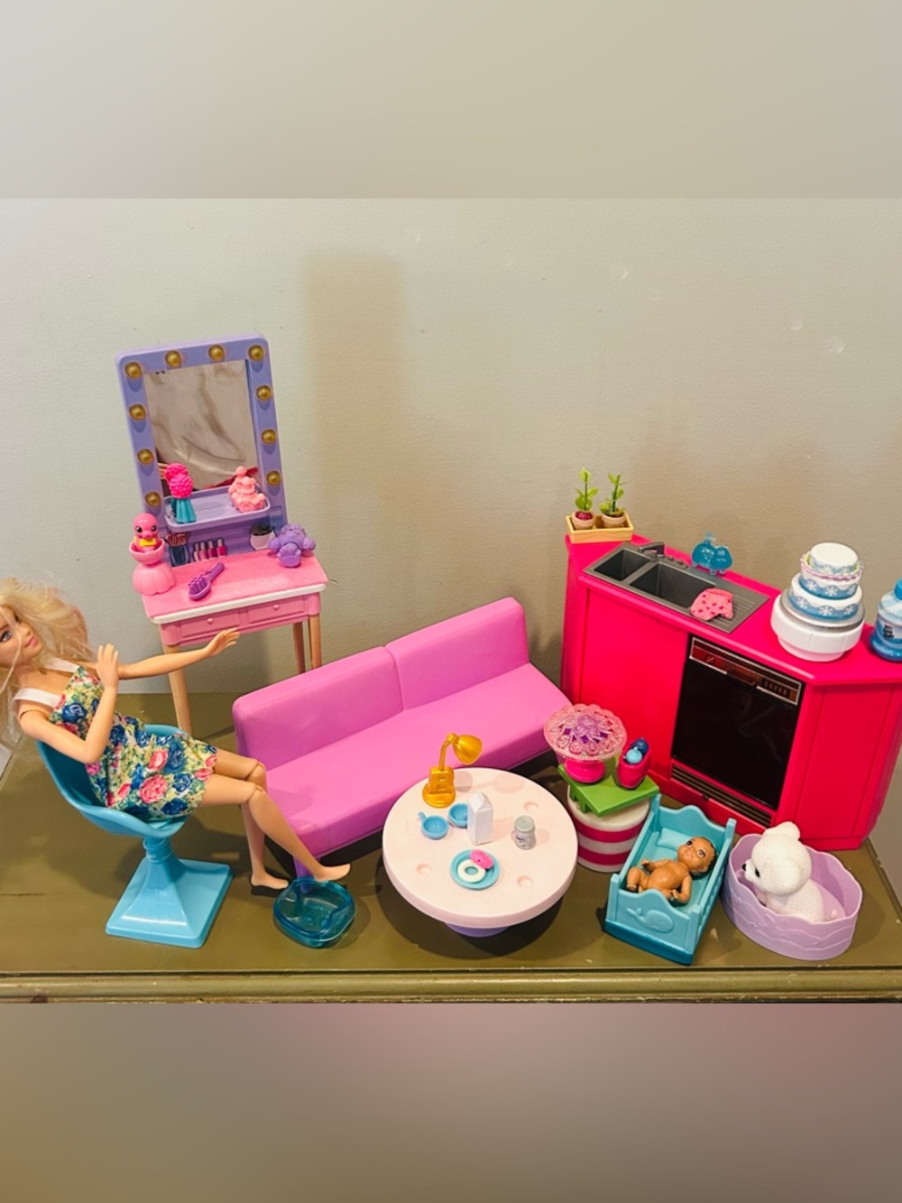 Barbie Doll Sofa Table kitchen makeup seat foot spa Playroom Set baby crib pup